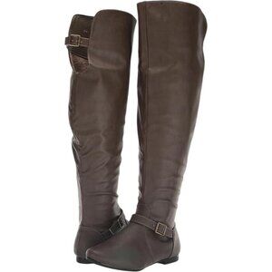Journee Collection Womens Buckle Accent Asymmetrical Loft Round Toe Zip-up Ridin